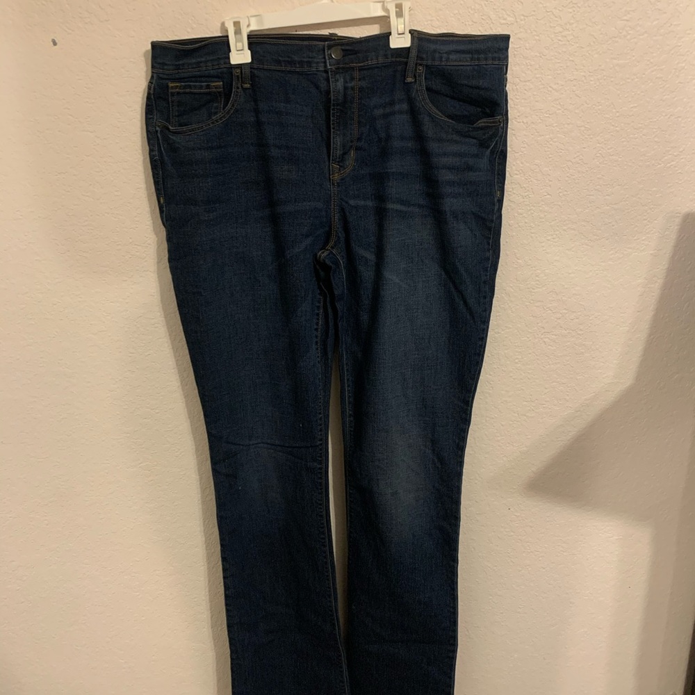Boot cut blue jeans